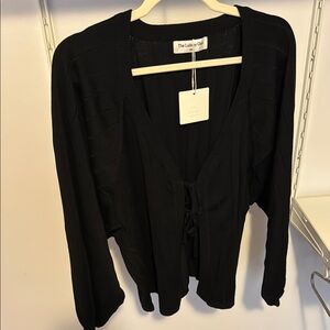 BNWT Size 3X The Lullaby Club Black Long Sleeve Tie Front Parker Cardigan.